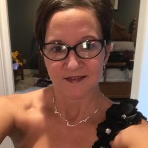 Meet your Posher, Angelina